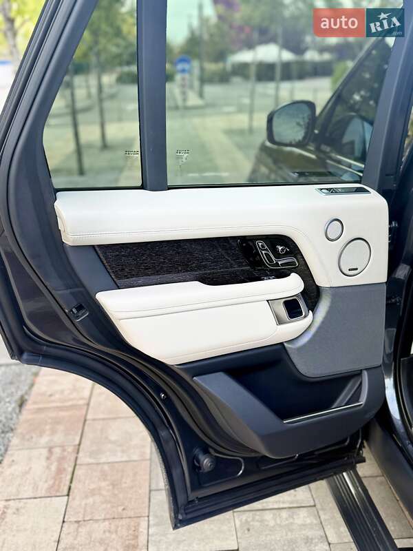 Внедорожник / Кроссовер Land Rover Range Rover 2019 в Киеве фото 32 Внедорожник / Кроссовер Land Rover Range Rover 2019 в Киеве