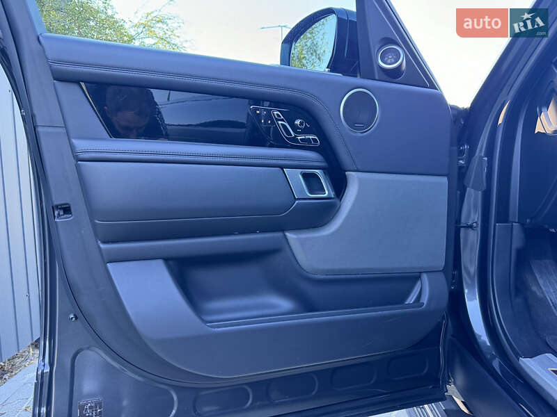 Позашляховик / Кросовер Land Rover Range Rover 2018 в Міжгір'ї
