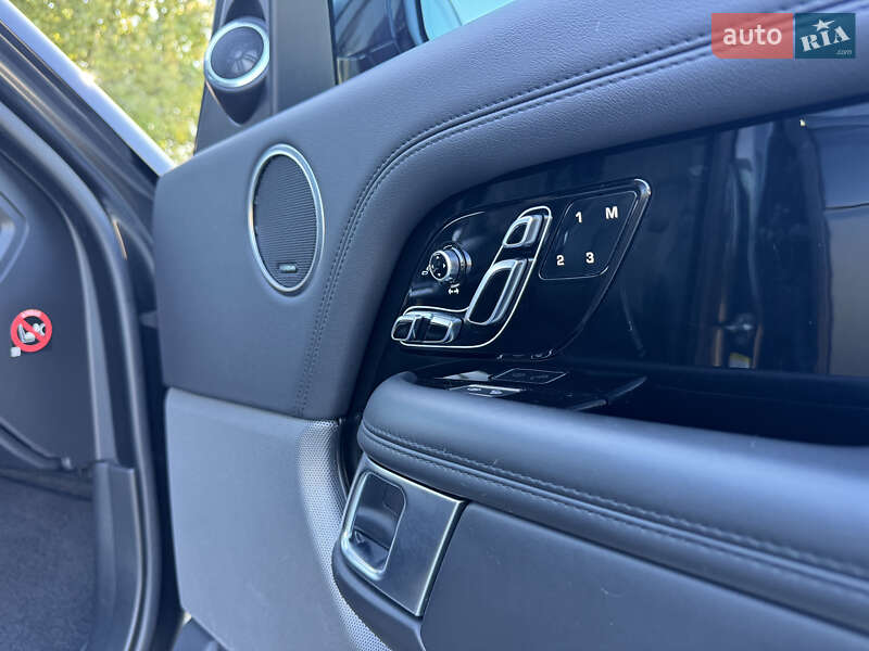 Позашляховик / Кросовер Land Rover Range Rover 2018 в Міжгір'ї