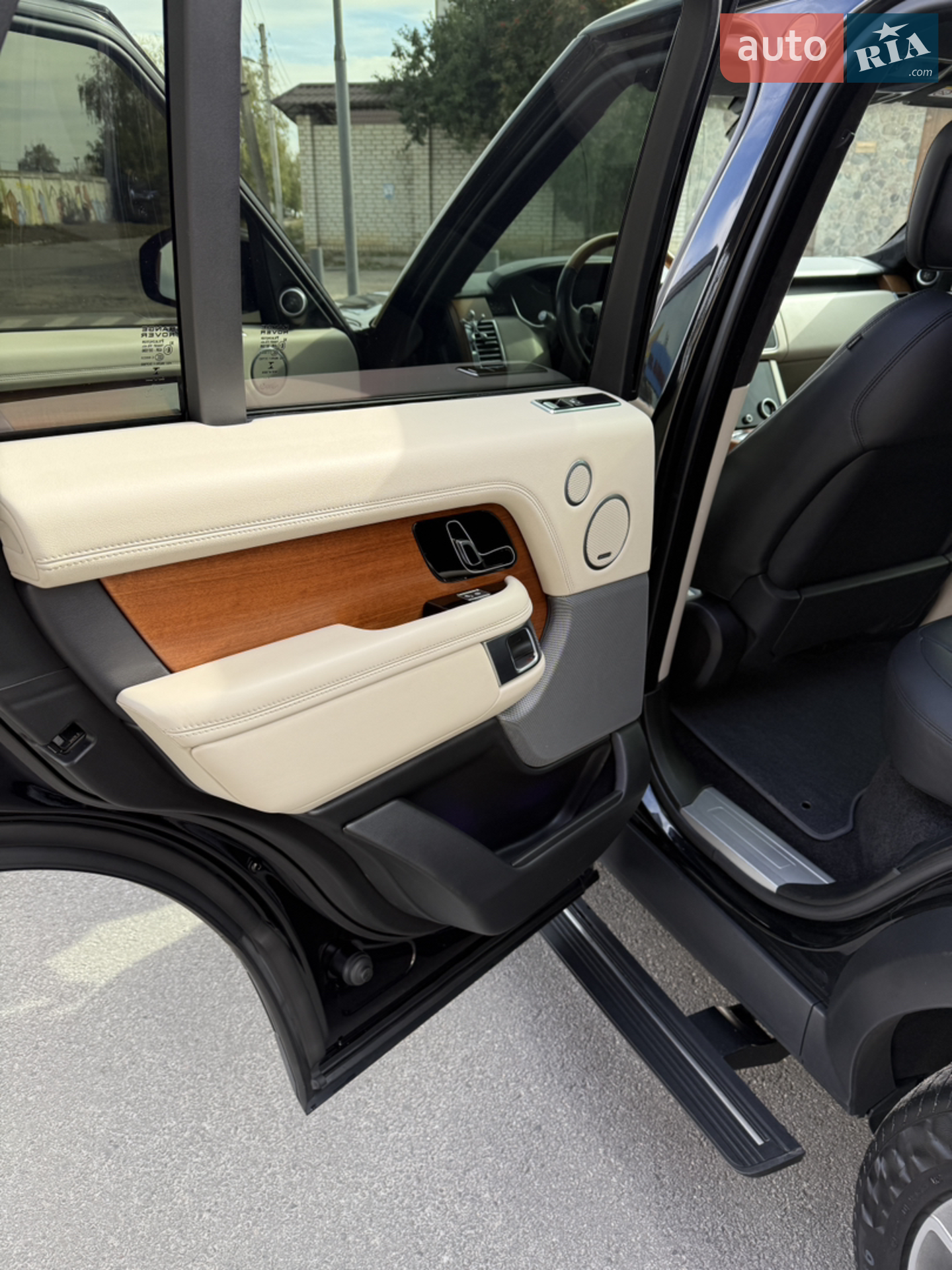 2017 Land Rover Range Rover - мініатюра 15