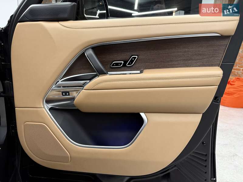 Внедорожник / Кроссовер Land Rover Range Rover 2023 в Киеве