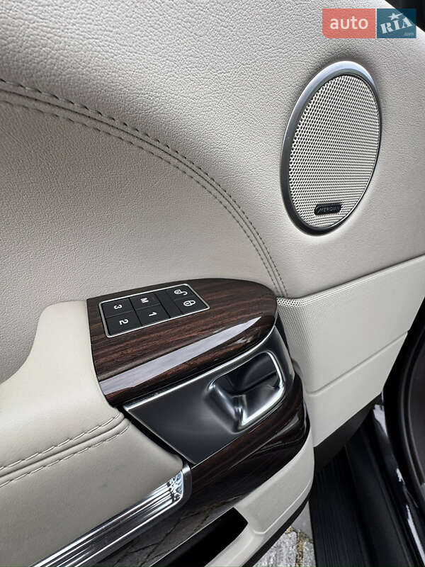 Позашляховик / Кросовер Land Rover Range Rover 2016 в Києві