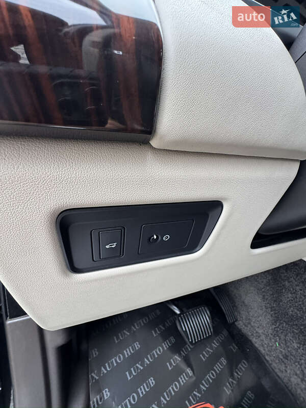 Позашляховик / Кросовер Land Rover Range Rover 2016 в Києві