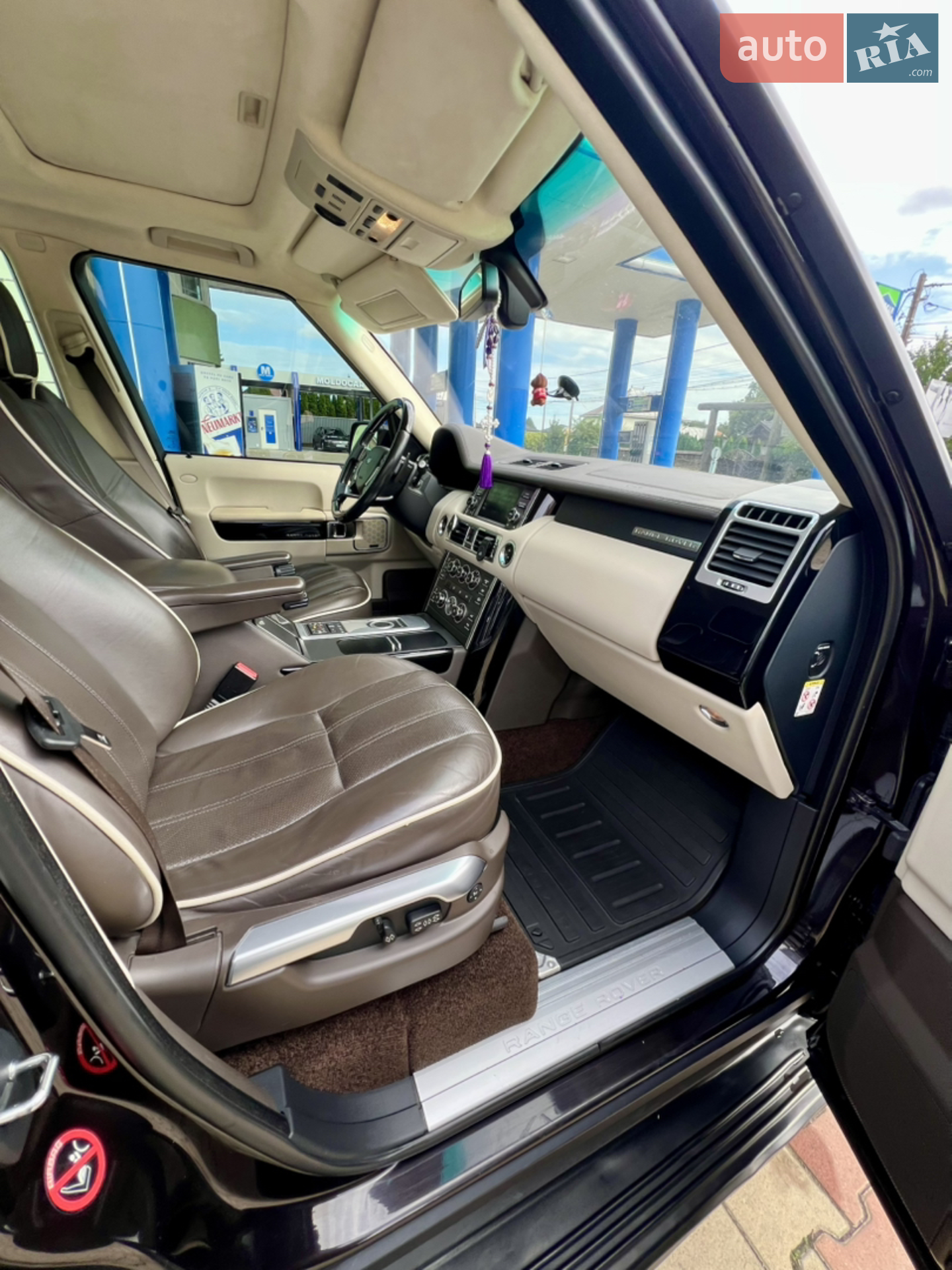 2011 Land Rover Range Rover - мініатюра 20
