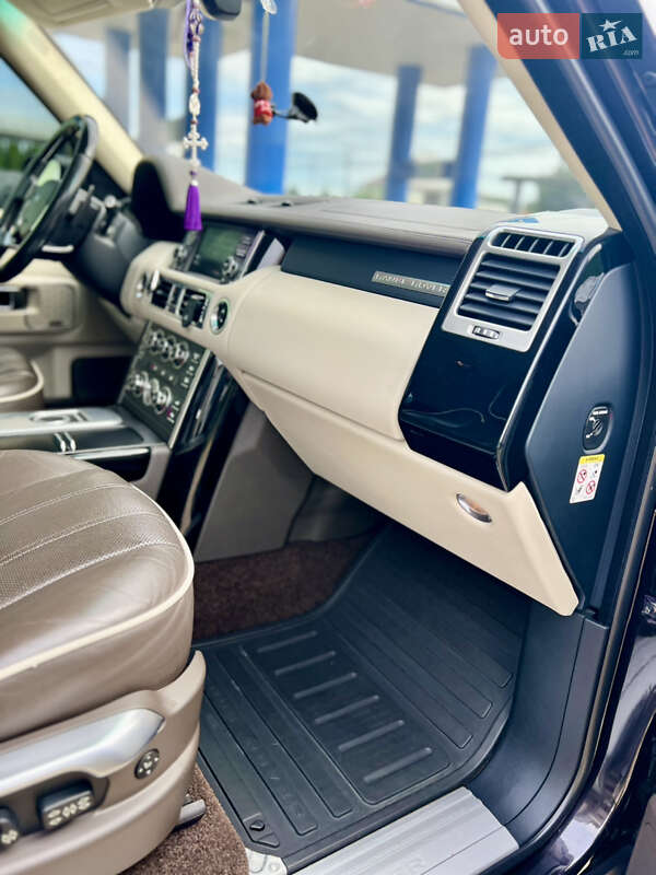 Внедорожник / Кроссовер Land Rover Range Rover 2011 в Черновцах