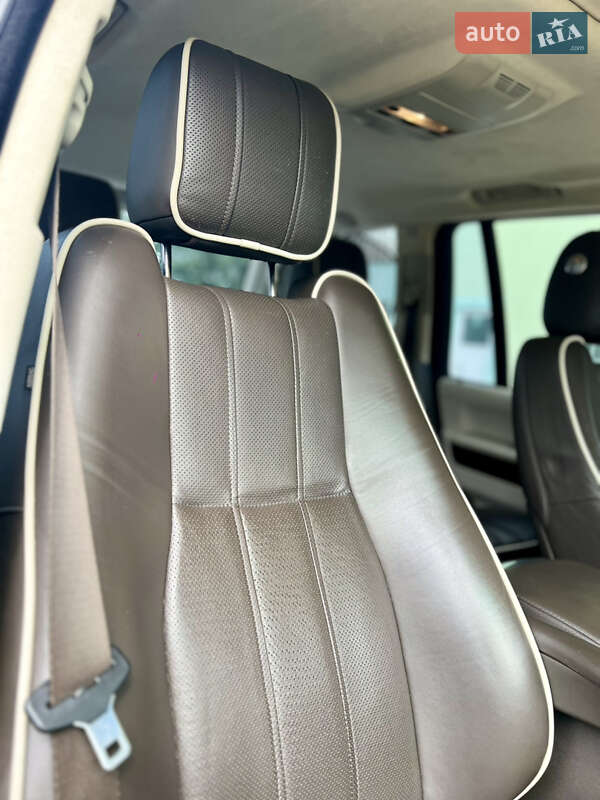 Внедорожник / Кроссовер Land Rover Range Rover 2011 в Черновцах