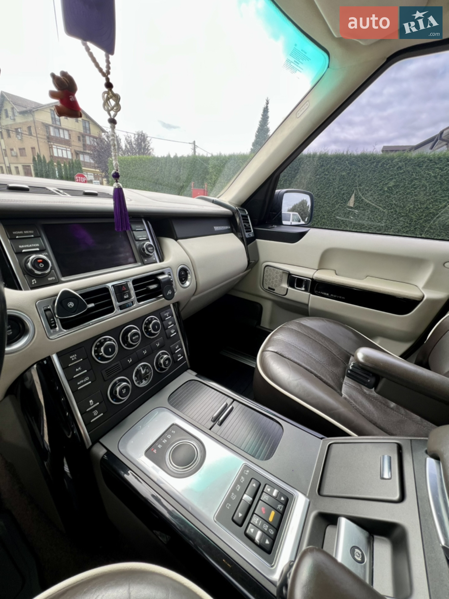 2011 Land Rover Range Rover - мініатюра 123
