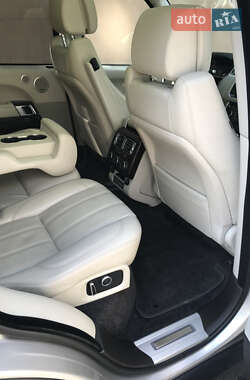Внедорожник / Кроссовер Land Rover Range Rover 2017 в 