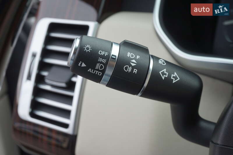 Внедорожник / Кроссовер Land Rover Range Rover 2016 в Одессе
