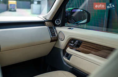 Внедорожник / Кроссовер Land Rover Range Rover 2018 в 