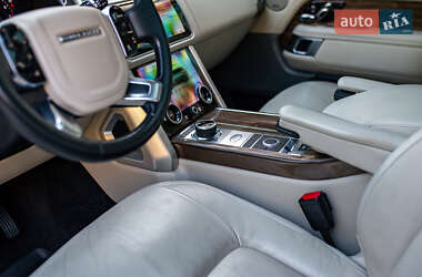 Внедорожник / Кроссовер Land Rover Range Rover 2018 в 