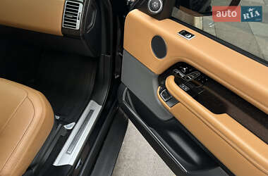 Внедорожник / Кроссовер Land Rover Range Rover 2019 в 