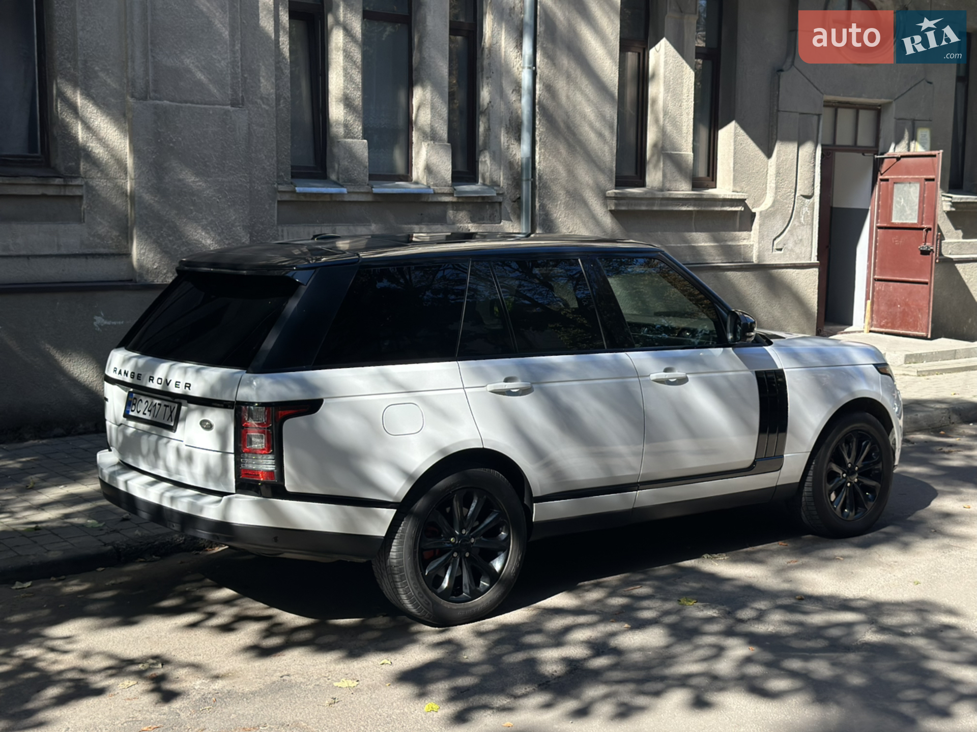 2015 Land Rover Range Rover - мініатюра 28