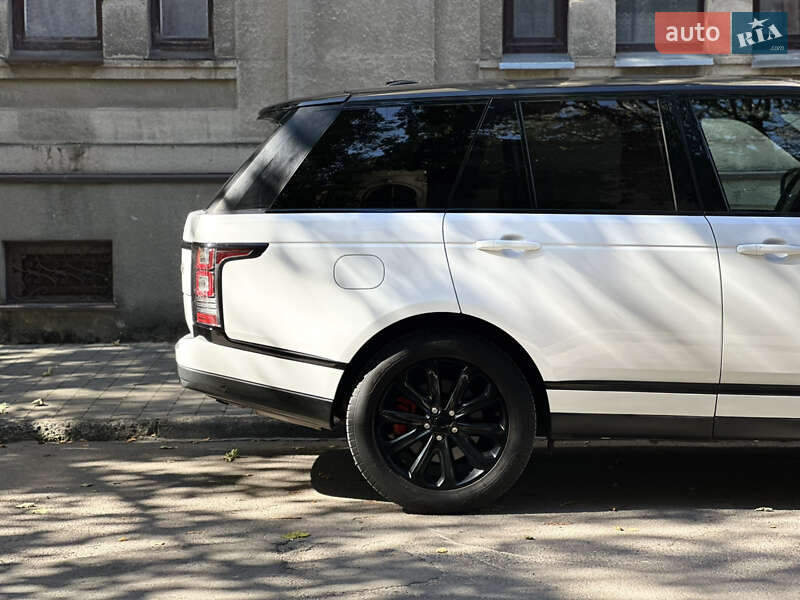 Внедорожник / Кроссовер Land Rover Range Rover 2015 в Бродах