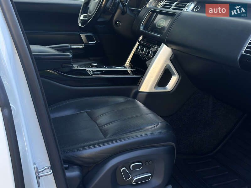 Внедорожник / Кроссовер Land Rover Range Rover 2015 в Бродах