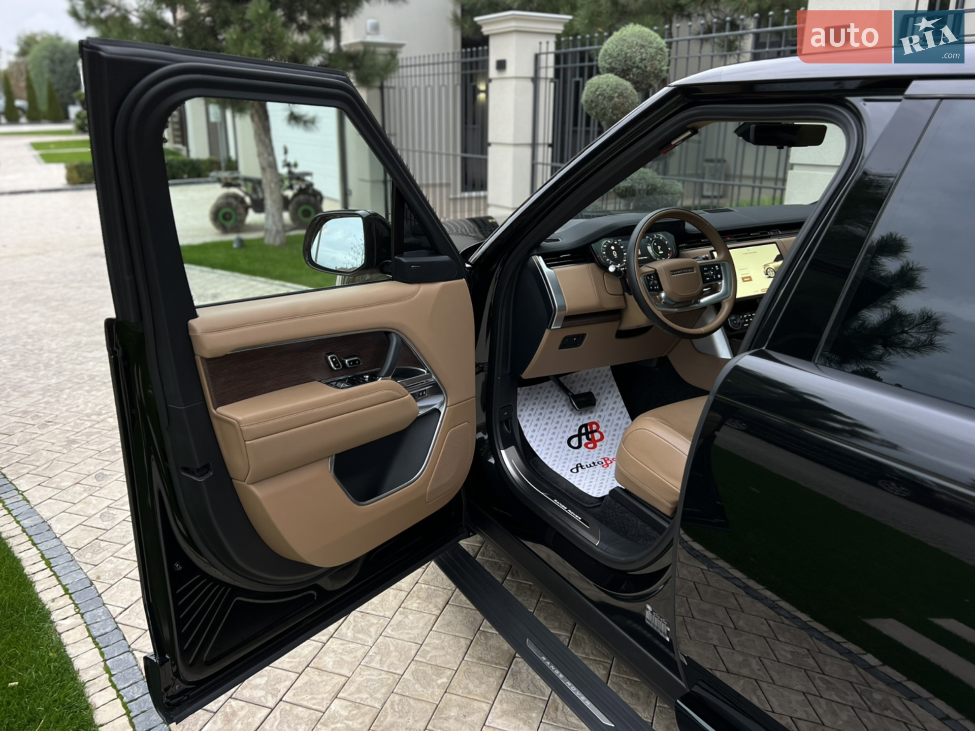 2023 Land Rover Range Rover - мініатюра 24