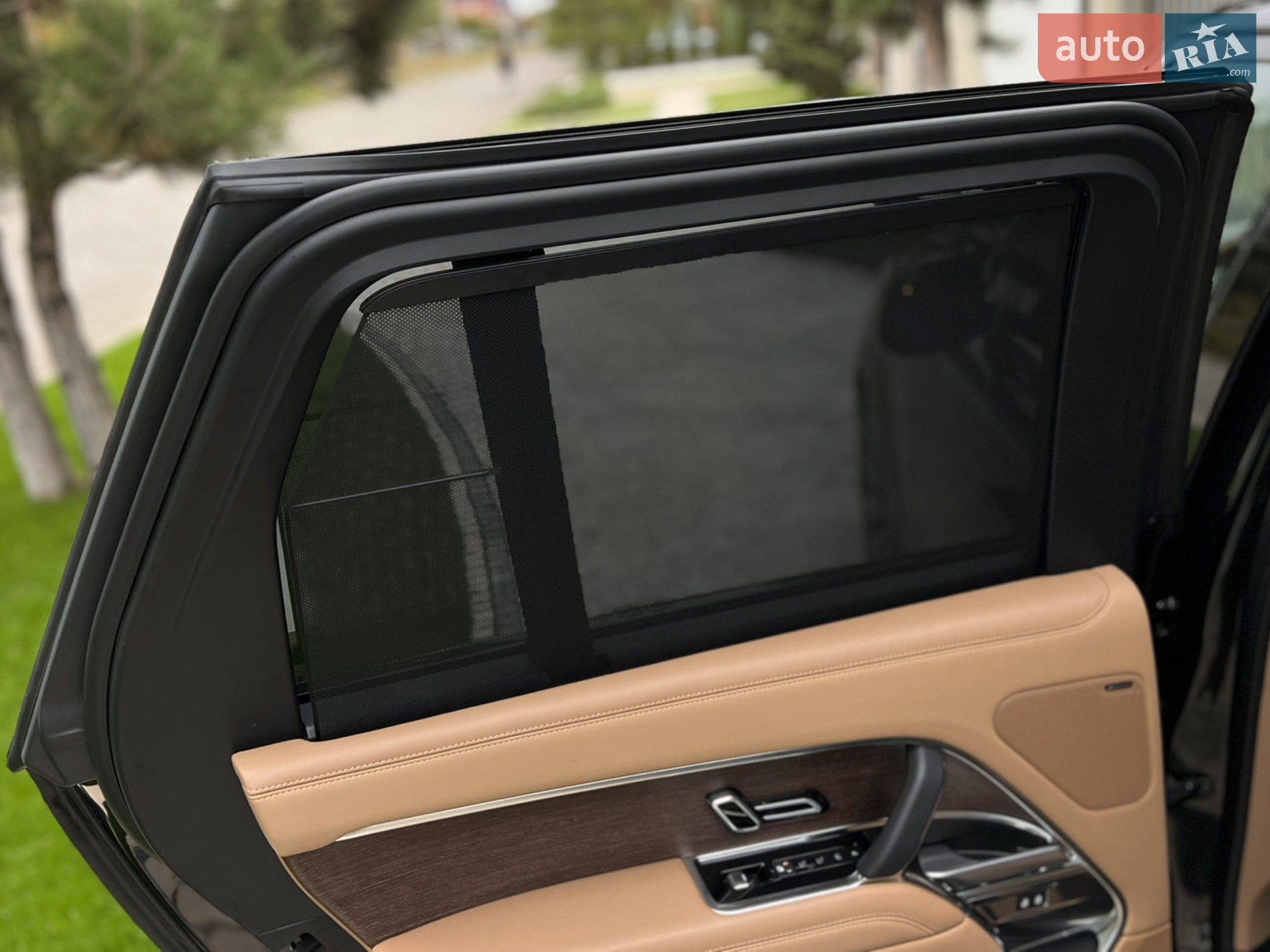 2023 Land Rover Range Rover - мініатюра 34