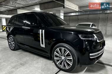Позашляховик / Кросовер Land Rover Range Rover 2024 в  фото 15 Позашляховик / Кросовер Land Rover Range Rover 2024 в