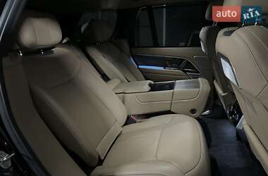 Позашляховик / Кросовер Land Rover Range Rover 2024 в  фото 34 Позашляховик / Кросовер Land Rover Range Rover 2024 в