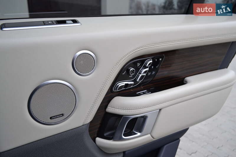 Внедорожник / Кроссовер Land Rover Range Rover 2018 в Хусте
