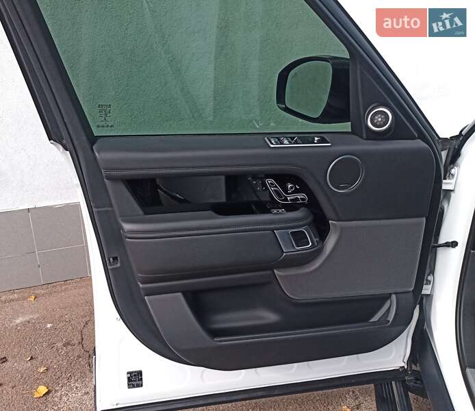 Внедорожник / Кроссовер Land Rover Range Rover 2021 в Киеве фото 14 Внедорожник / Кроссовер Land Rover Range Rover 2021 в Киеве