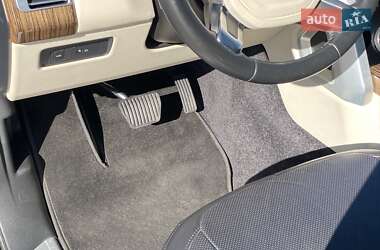 Внедорожник / Кроссовер Land Rover Range Rover 2018 в 
