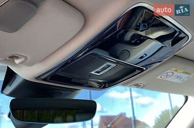 Внедорожник / Кроссовер Land Rover Range Rover 2018 в 