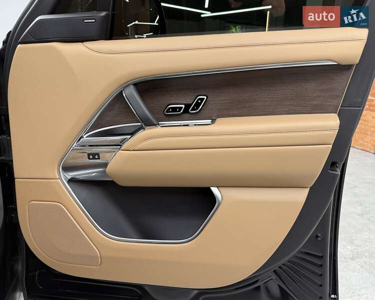 Позашляховик / Кросовер Land Rover Range Rover 2022 в Києві фото 18 Позашляховик / Кросовер Land Rover Range Rover 2022 в Києві