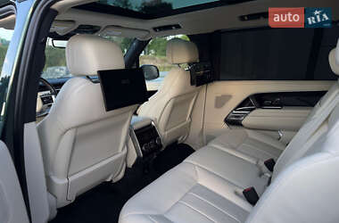 Внедорожник / Кроссовер Land Rover Range Rover 2023 в 