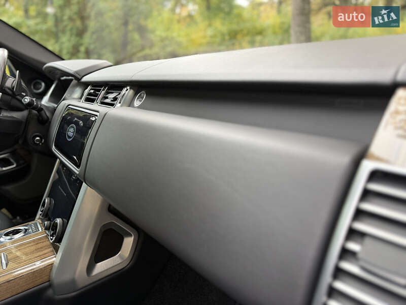 Внедорожник / Кроссовер Land Rover Range Rover 2018 в Львове