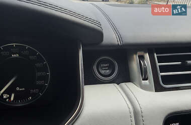 Позашляховик / Кросовер Land Rover Range Rover 2014 в  фото 8 Позашляховик / Кросовер Land Rover Range Rover 2014 в