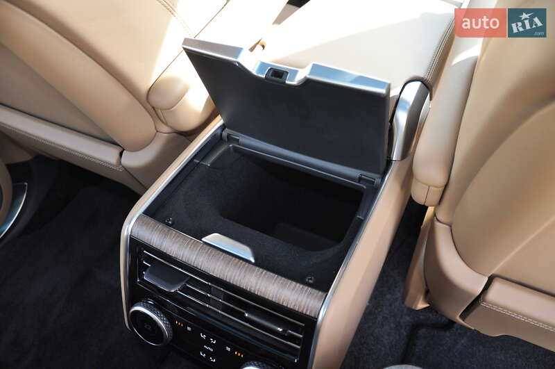 Внедорожник / Кроссовер Land Rover Range Rover 2024 в Одессе