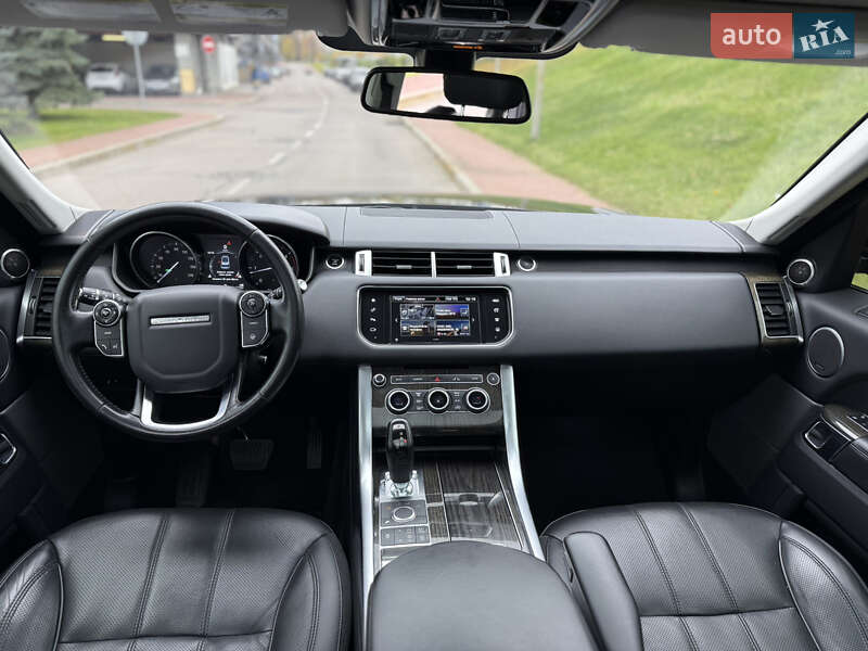 Внедорожник / Кроссовер Land Rover Range Rover 2015 в Киеве фото 30 Внедорожник / Кроссовер Land Rover Range Rover 2015 в Киеве