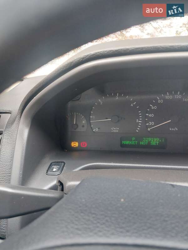 Позашляховик / Кросовер Land Rover Range Rover 1998 в Івано-Франківську