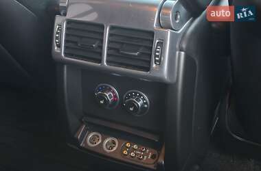 Позашляховик / Кросовер Land Rover Range Rover 2011 в 