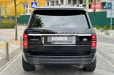 Позашляховик / Кросовер Land Rover Range Rover 2018 в  фото 8 Позашляховик / Кросовер Land Rover Range Rover 2018 в