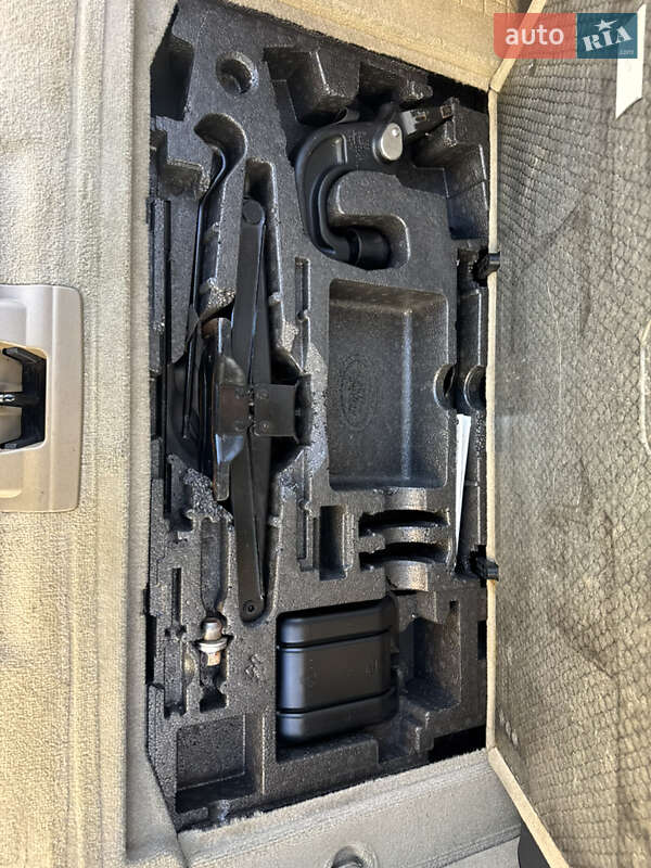 Внедорожник / Кроссовер Land Rover Range Rover 2012 в Хмельницком