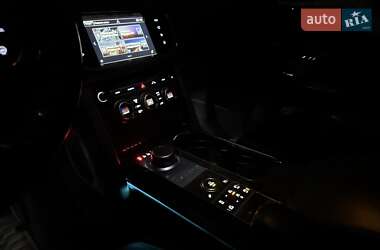 Позашляховик / Кросовер Land Rover Range Rover 2016 в  фото 14 Позашляховик / Кросовер Land Rover Range Rover 2016 в