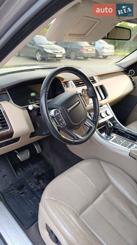Внедорожник / Кроссовер Land Rover Range Rover 2015 в Лозовой фото 11 Внедорожник / Кроссовер Land Rover Range Rover 2015 в Лозовой