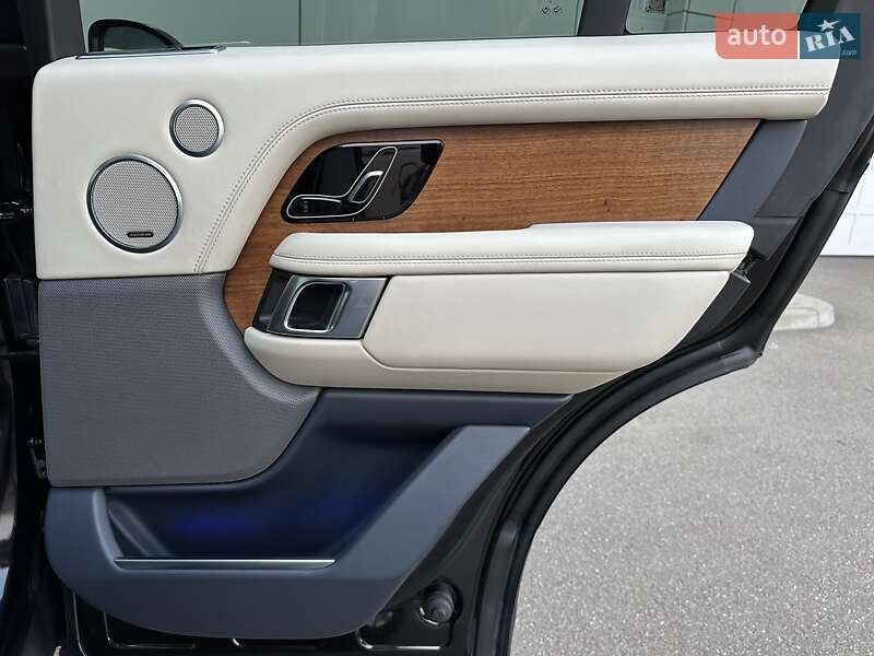 Позашляховик / Кросовер Land Rover Range Rover 2018 в Києві фото 28 Позашляховик / Кросовер Land Rover Range Rover 2018 в Києві