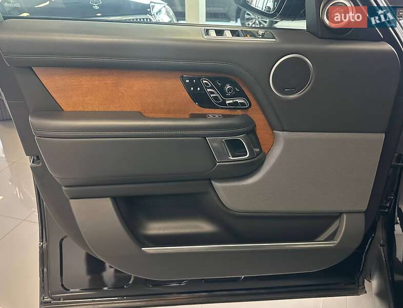 Внедорожник / Кроссовер Land Rover Range Rover 2018 в Киеве фото 10 Внедорожник / Кроссовер Land Rover Range Rover 2018 в Киеве