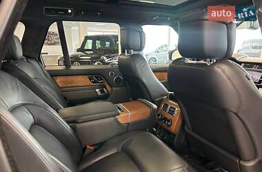 Позашляховик / Кросовер Land Rover Range Rover 2018 в  фото 20 Позашляховик / Кросовер Land Rover Range Rover 2018 в