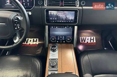 Позашляховик / Кросовер Land Rover Range Rover 2018 в  фото 26 Позашляховик / Кросовер Land Rover Range Rover 2018 в
