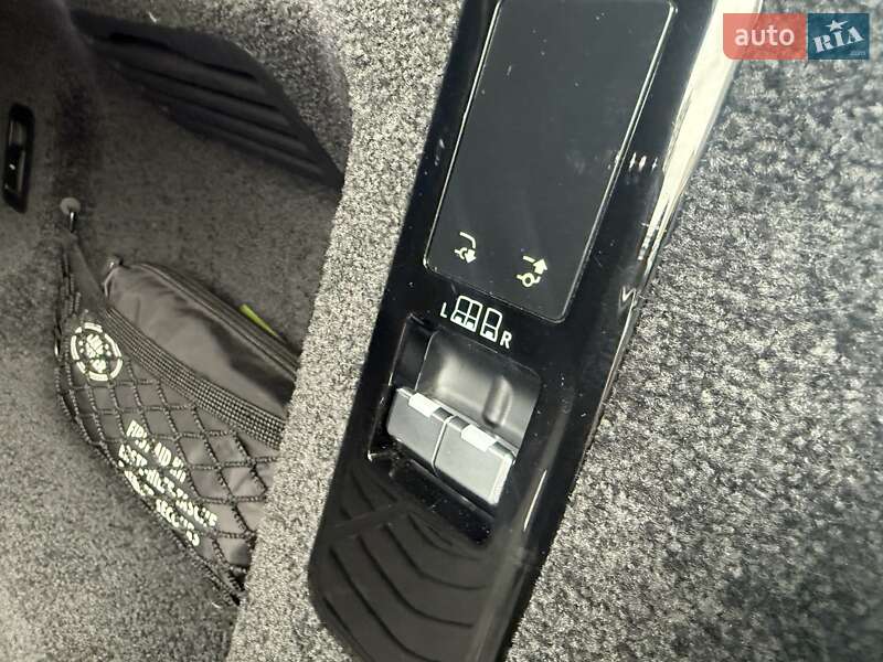 Внедорожник / Кроссовер Land Rover Range Rover 2023 в Киеве фото 8 Внедорожник / Кроссовер Land Rover Range Rover 2023 в Киеве