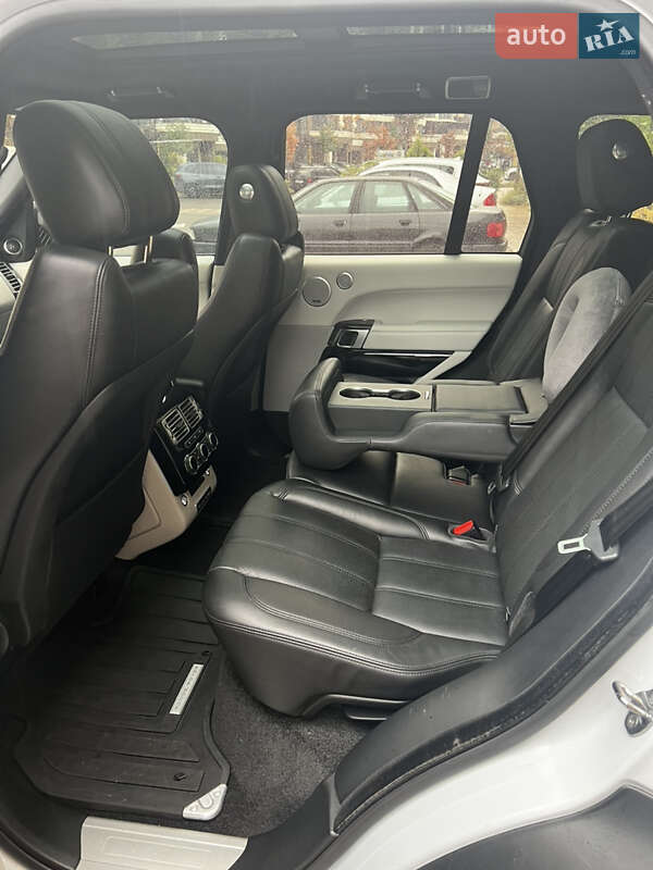 Позашляховик / Кросовер Land Rover Range Rover 2016 в Києві фото 13 Позашляховик / Кросовер Land Rover Range Rover 2016 в Києві