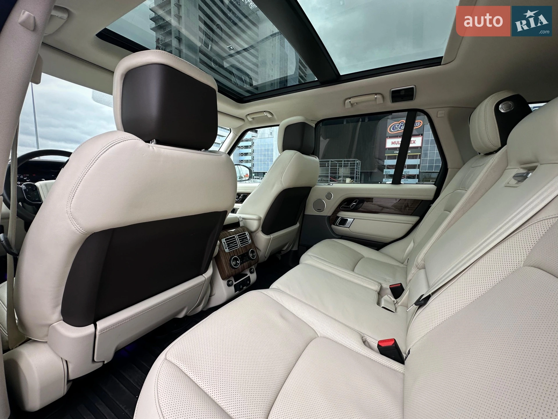 2018 Land Rover Range Rover - мініатюра 54