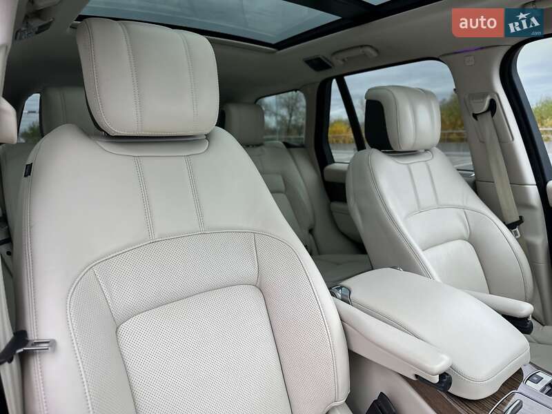 Внедорожник / Кроссовер Land Rover Range Rover 2018 в Киеве фото 65 Внедорожник / Кроссовер Land Rover Range Rover 2018 в Киеве