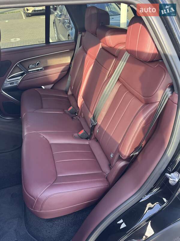 Внедорожник / Кроссовер Land Rover Range Rover 2023 в Киеве фото 29 Внедорожник / Кроссовер Land Rover Range Rover 2023 в Киеве