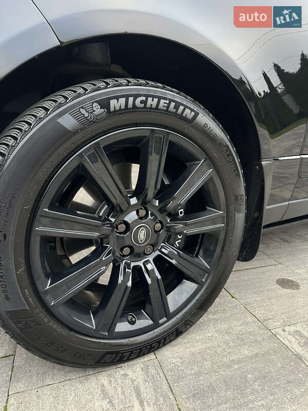 Внедорожник / Кроссовер Land Rover Range Rover 2018 в Киеве
