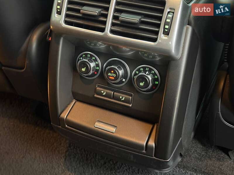 Внедорожник / Кроссовер Land Rover Range Rover 2010 в Хмельницком